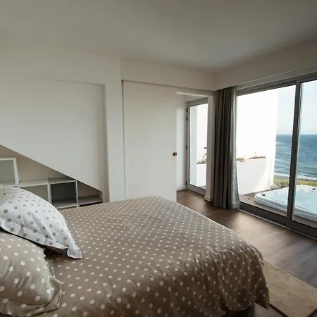 Slope House Lagoa (Azores)