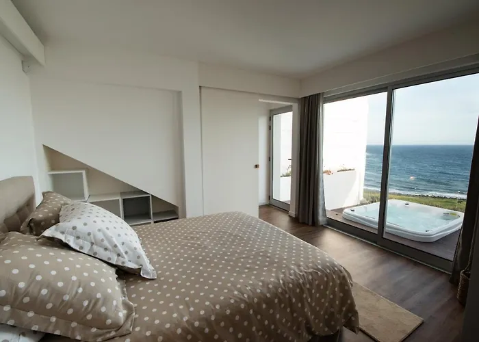 Slope House Lagoa (Azores)